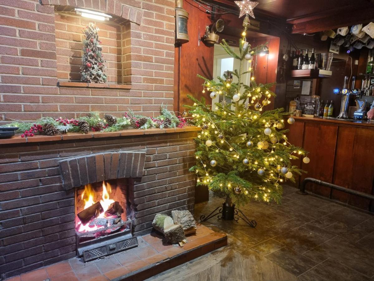 The Anchor Hotel Кипфорд Екстериор снимка